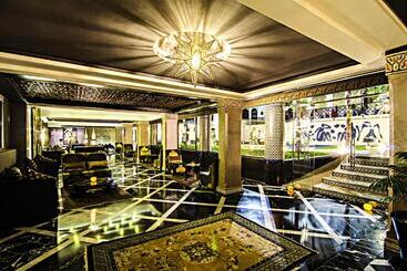 ریاض Palais Ommeyad Suites & Spa