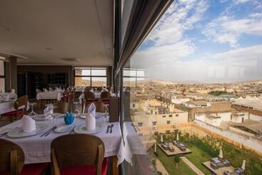 ریاض Palais Ommeyad Suites & Spa