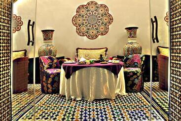 ریاض Palais Ommeyad Suites & Spa