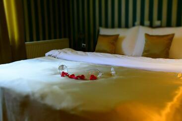 Garni Hotel Garson Lux Ns