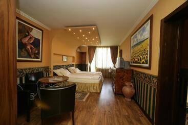 Garni Hotel Garson Lux Ns