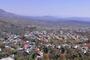 هتل Asian Plaza Dharamshala