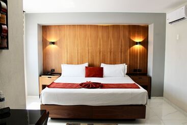 Hotelli Dali Plaza Ejecutivo