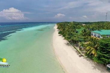هتل Dumaluan Beach Resort