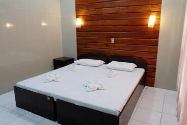 هتل Dumaluan Beach Resort