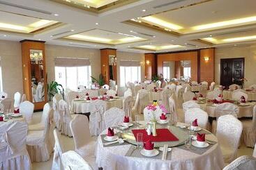 هتل Golden Halong