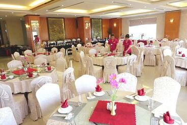 هتل Golden Halong
