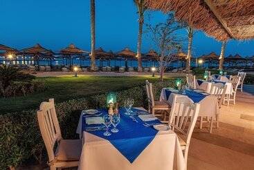 هتل Jaz Makadi Saraya Palms