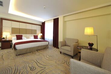 Kempinski Hotel Khan Palace