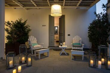 هتل La Suite Boutique