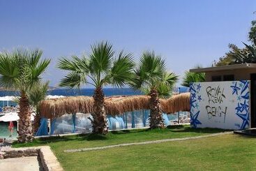 Royal Arena Hotel & Resort Spa