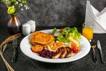 The Tray Hotel Hai Phong