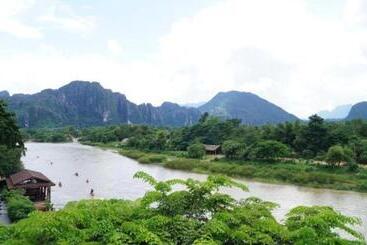 هتل Vansana Vang Vieng