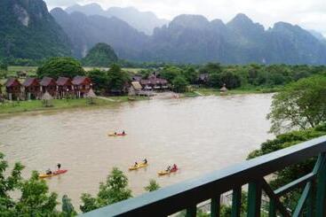 هتل Vansana Vang Vieng
