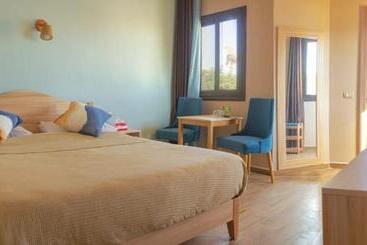 Mangrove Bay Resort
