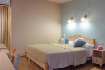 Mangrove Bay Resort