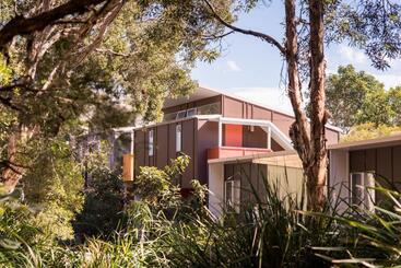 Allure Stradbroke Resort