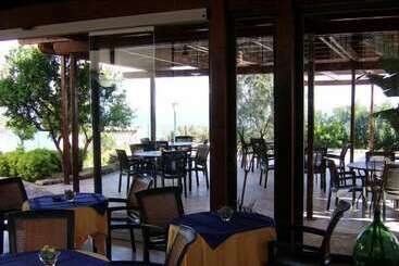 هتل Albergo Villa Vittoria
