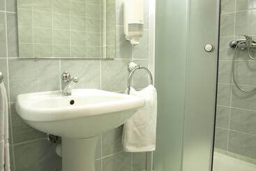 هتل Cracow Old Town Guest House