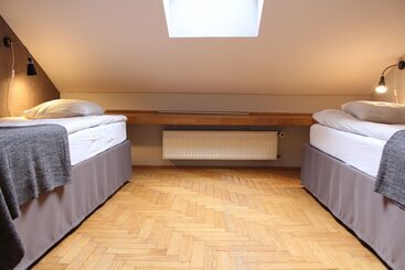 هتل Cracow Old Town Guest House