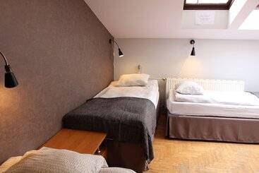 هتل Cracow Old Town Guest House
