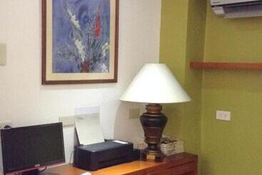Fersal Hotel   P. Tuazon Cubao