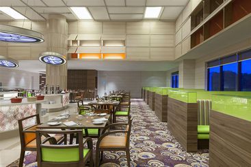 هتل Four Points By Sheraton Sandakan