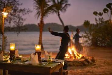 هتل Gaya Island Resort