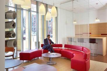هتل Ibis Krakow Stare Miasto