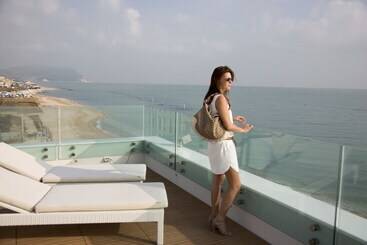 Life Hotel Seaview & Spa