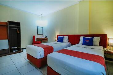 هتل Marlin Pekalongan
