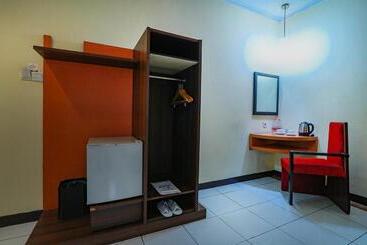 هتل Marlin Pekalongan