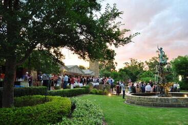 هتل Mercure Hunter Valley Gardens