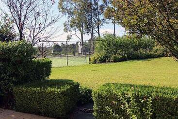 هتل Mercure Hunter Valley Gardens