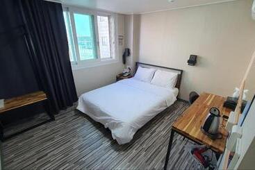 هتل Stay Pohang