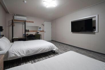 هتل Stay Pohang