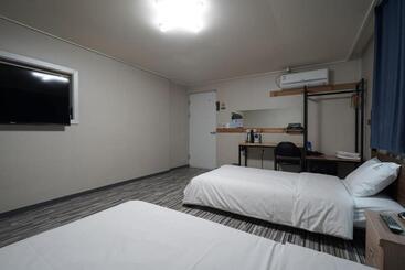 هتل Stay Pohang
