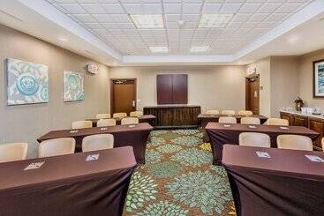 酒店 Staybridge Suites Bismarck, An Ihg