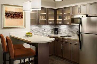 酒店 Staybridge Suites Bismarck, An Ihg