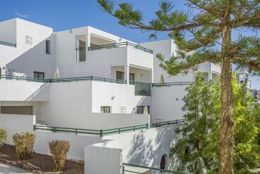 Sunset Bay Club
