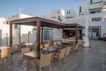 Sunset Bay Club