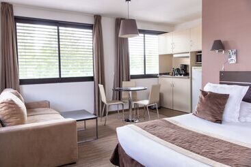 Zenitude Swiss Apparthotels - Ferney Voltaire