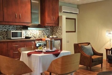 Protea Hotel By Marriott Delta