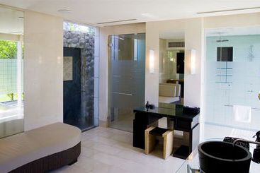 Double Pool Villas By Banyan Tree