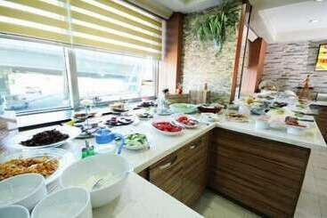 هتل Ankara Jolly