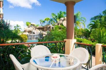 هتل Clarion Suites Roatan At Pineapple Villas