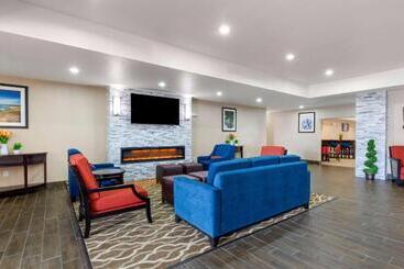 هتل Comfort Suites