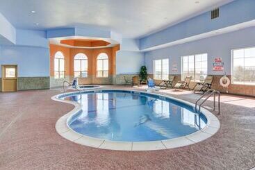 هتل Comfort Suites Lake Worth