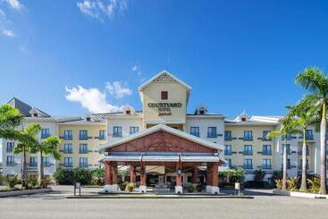 هتل Courtyard By Marriott Port Of Spain