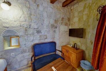 هتل Dervish Cave House & Restaurant